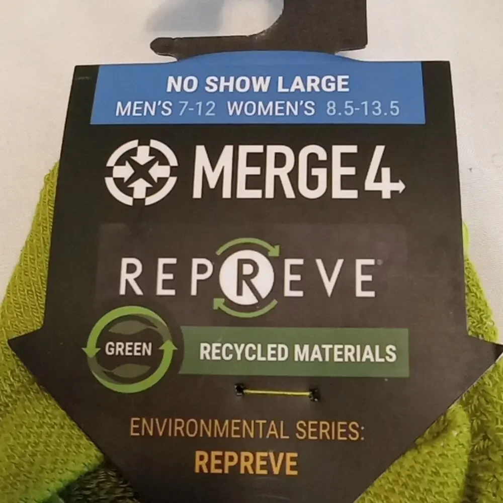 NWT Merge 4 Reprve size large lite Olive socks.